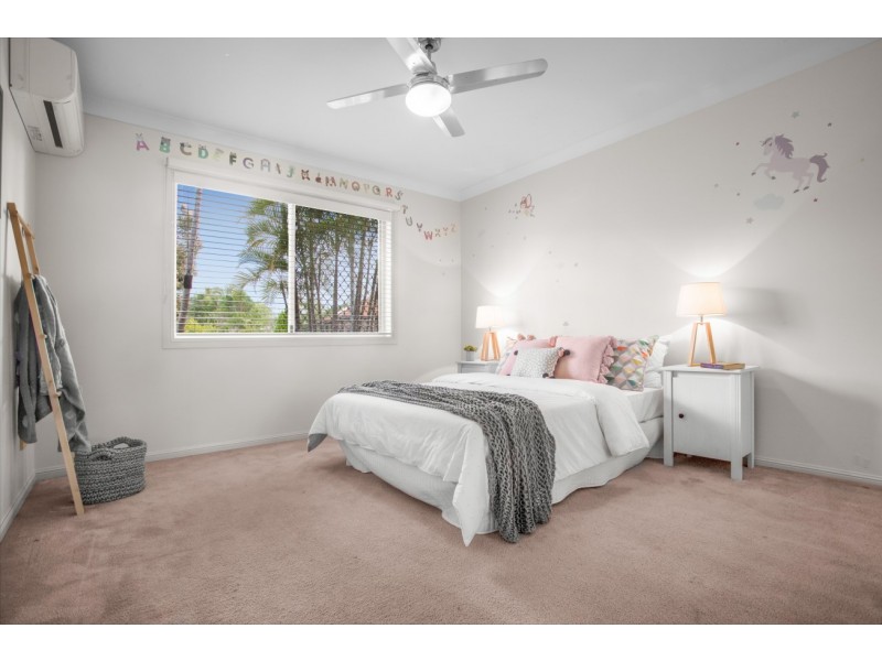 1 Lytham Court, Albany Creek QLD 4035