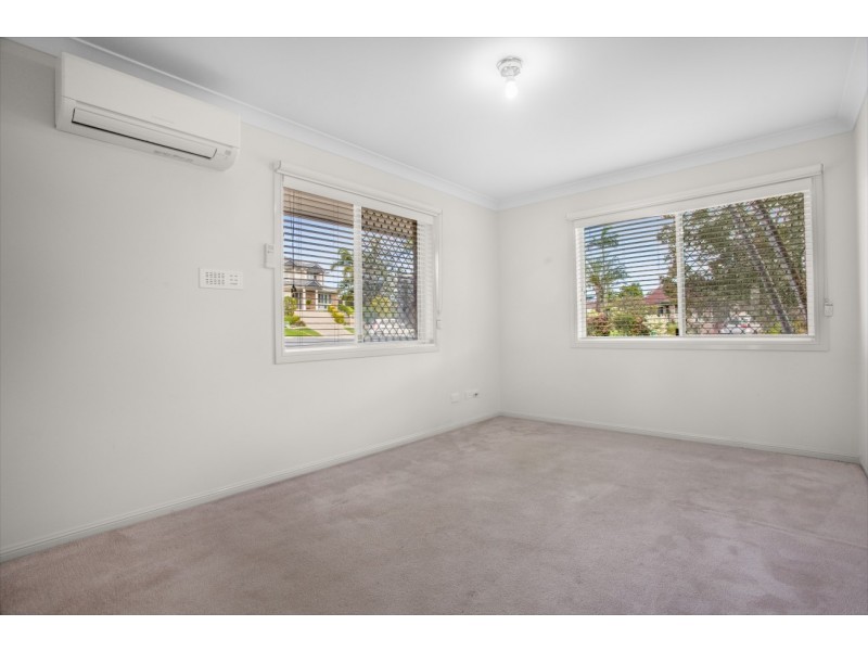 1 Lytham Court, Albany Creek QLD 4035