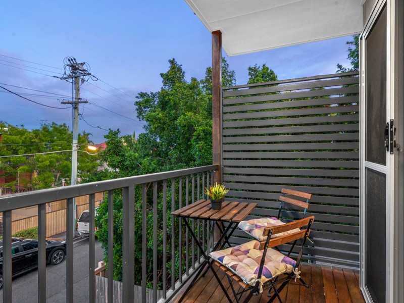 2/76 Rose Lane, Gordon Park QLD 4031