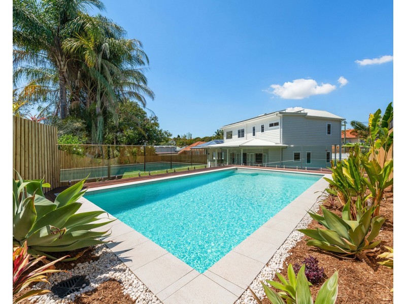 22 Luke Street, Wavell Heights QLD 4012