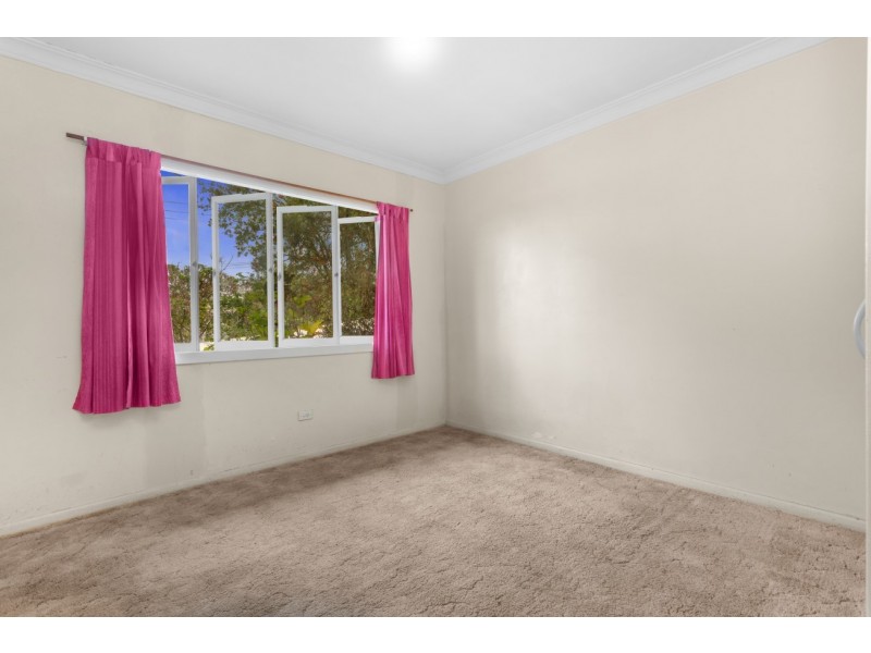 4 Alcester Street, Grange QLD 4051