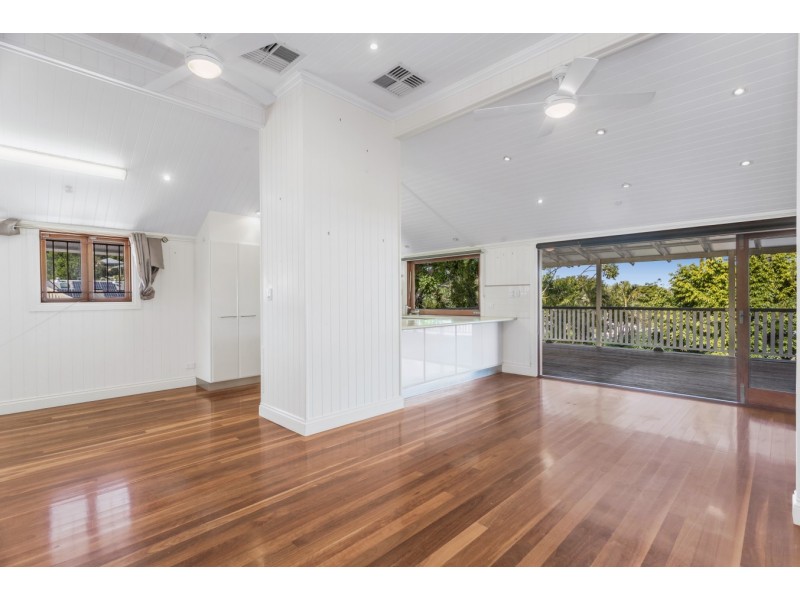 22 South Street, Newmarket QLD 4051