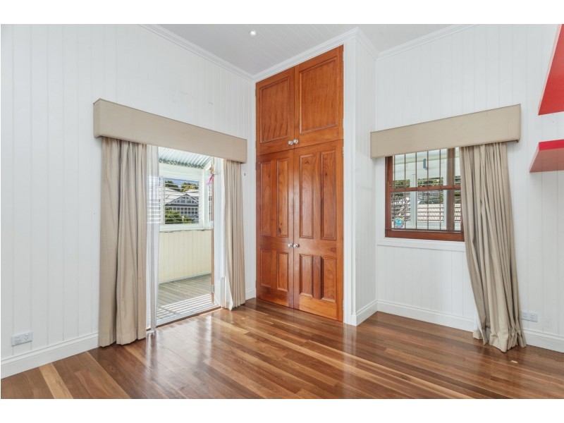 22 South Street, Newmarket QLD 4051