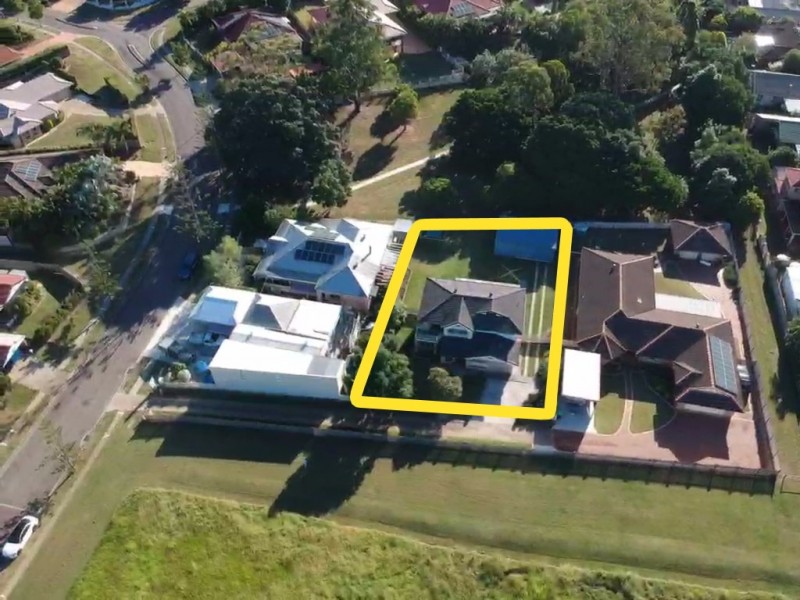 200 Bangalow Street, Bridgeman Downs QLD 4035