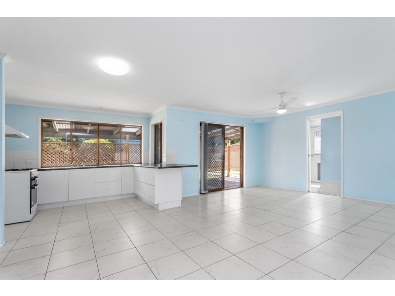 200 Bangalow Street, Bridgeman Downs QLD 4035