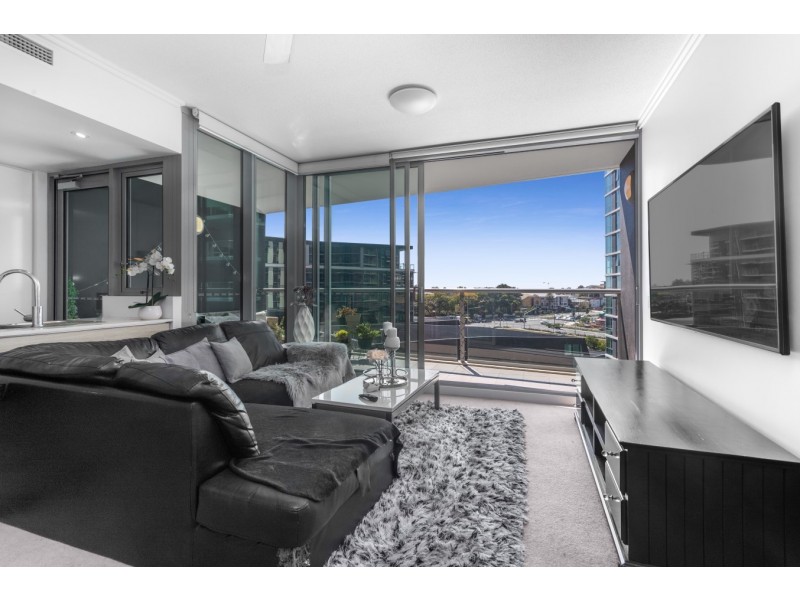 10506/8 Harbour Road, Hamilton QLD 4007