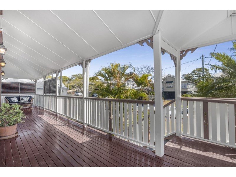 9 Meecham Street, Grange QLD 4051