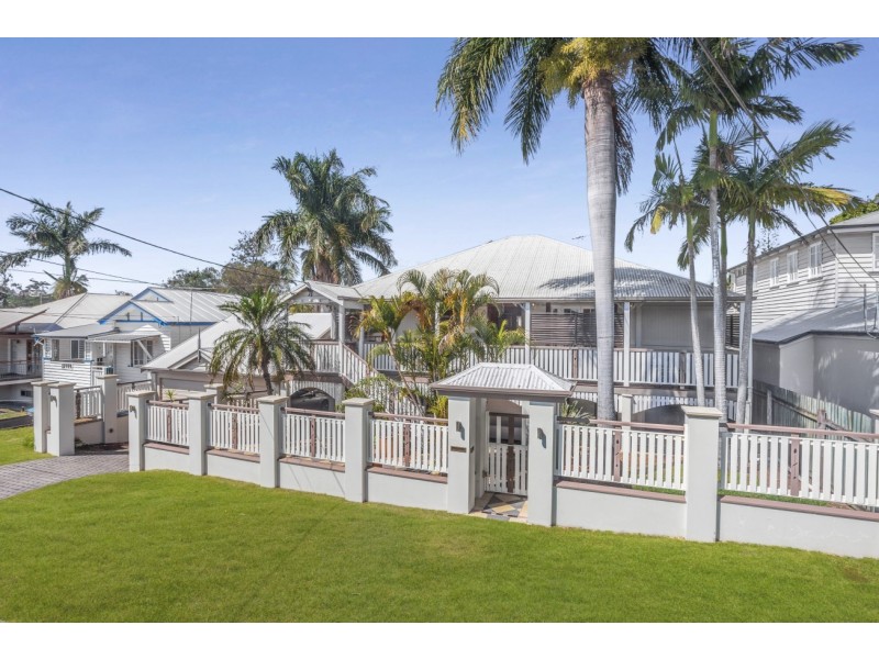 9 Meecham Street, Grange QLD 4051