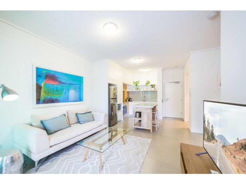 3111/126 Parkside Circuit, Hamilton QLD 4007