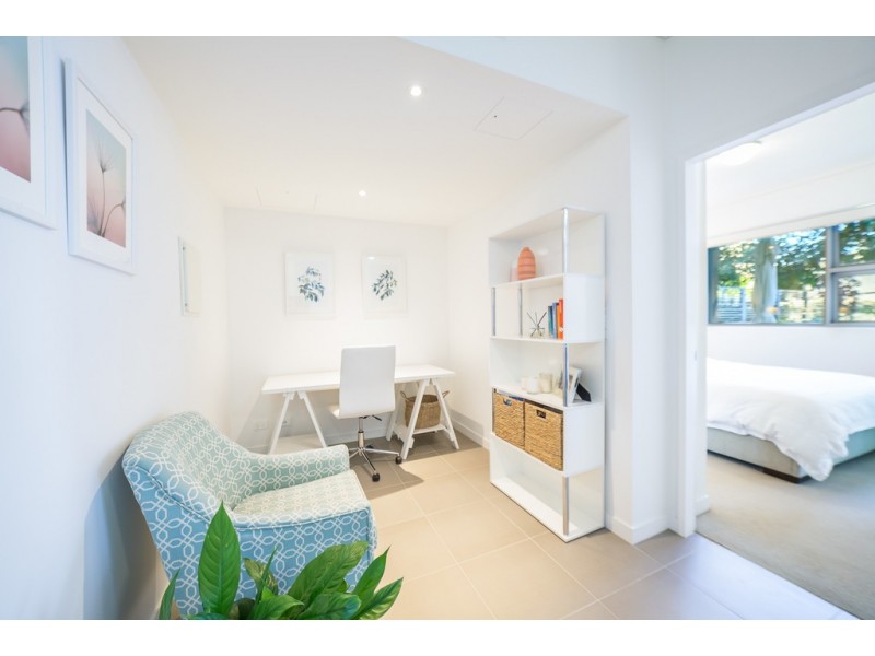 3111/126 Parkside Circuit, Hamilton QLD 4007