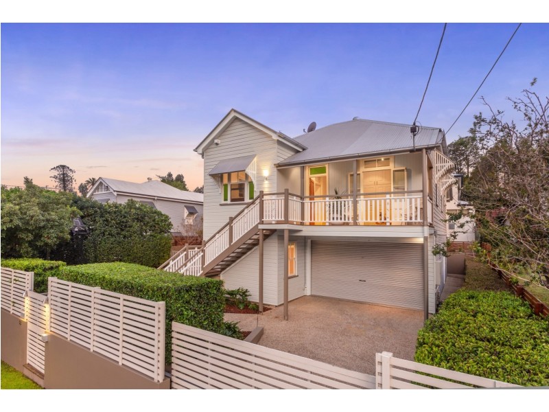 33 Brook Street, Windsor QLD 4030