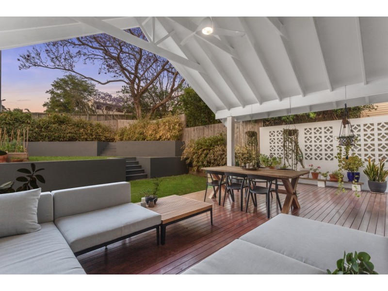 27 Wayland Street, Stafford QLD 4053