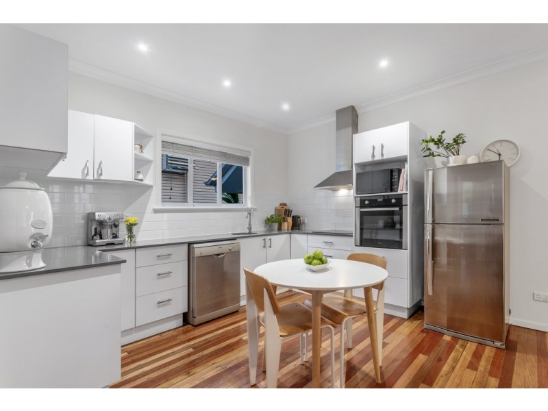 27 Wayland Street, Stafford QLD 4053