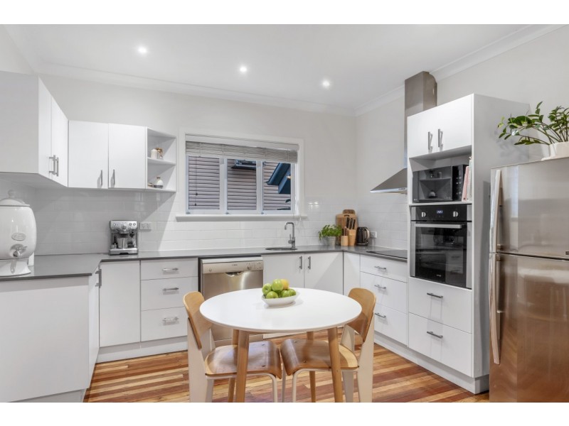 27 Wayland Street, Stafford QLD 4053