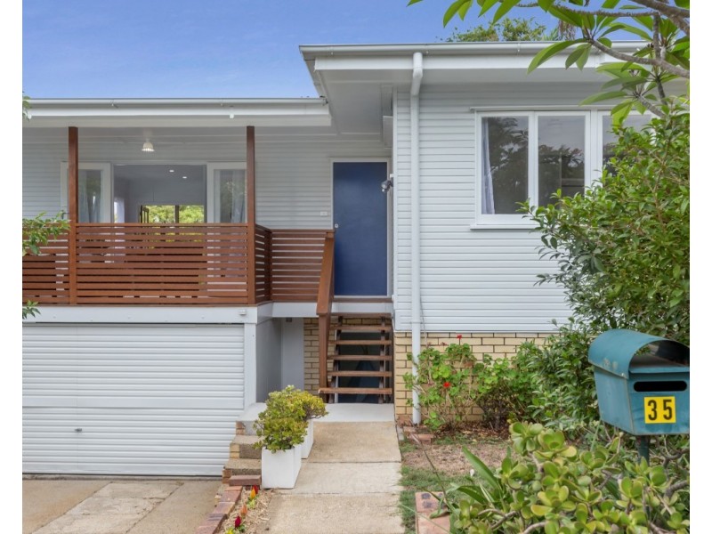 35 Narellan Street, Arana Hills QLD 4054