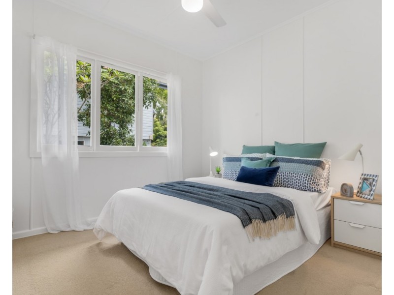 35 Narellan Street, Arana Hills QLD 4054