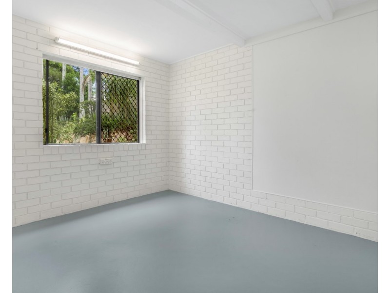 35 Narellan Street, Arana Hills QLD 4054