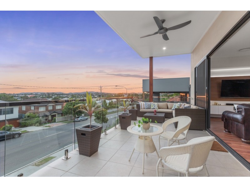 309 Rode Road, Wavell Heights QLD 4012