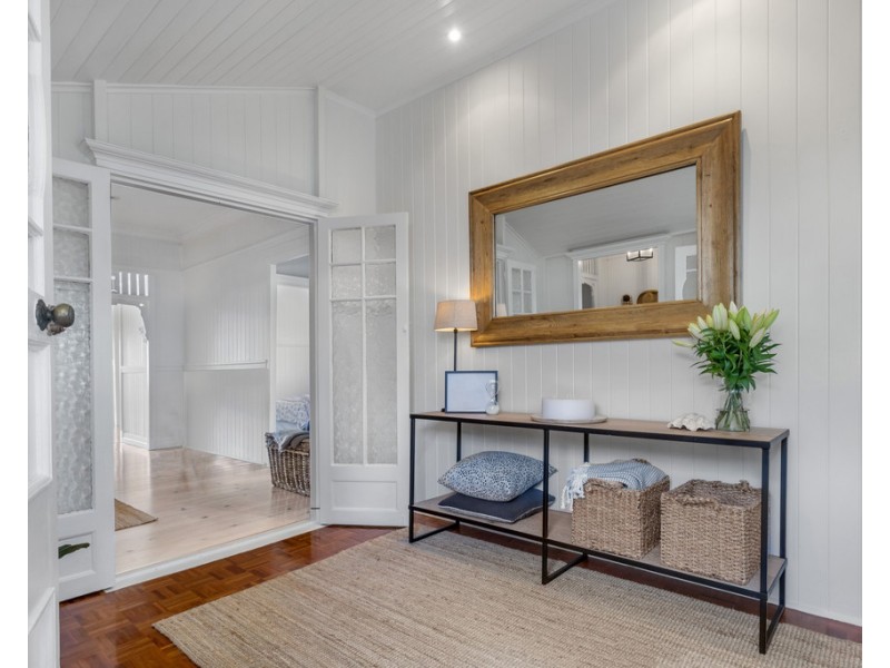 66 Hipwood Road, Hamilton QLD 4007