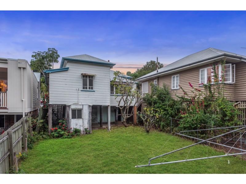 10 Walker Street, Windsor QLD 4030