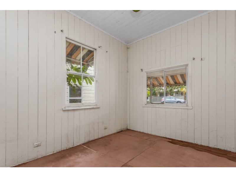 10 Walker Street, Windsor QLD 4030