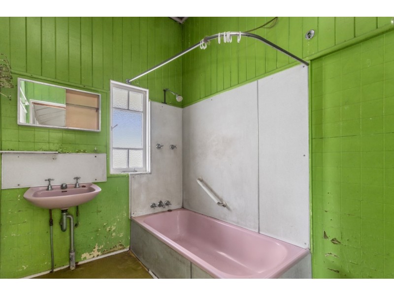 10 Walker Street, Windsor QLD 4030