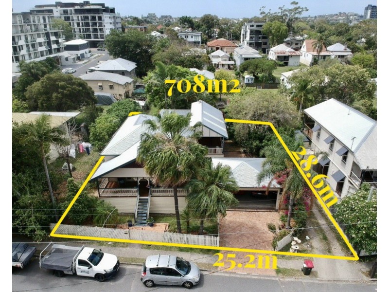 52 Cartwright Street, Windsor QLD 4030