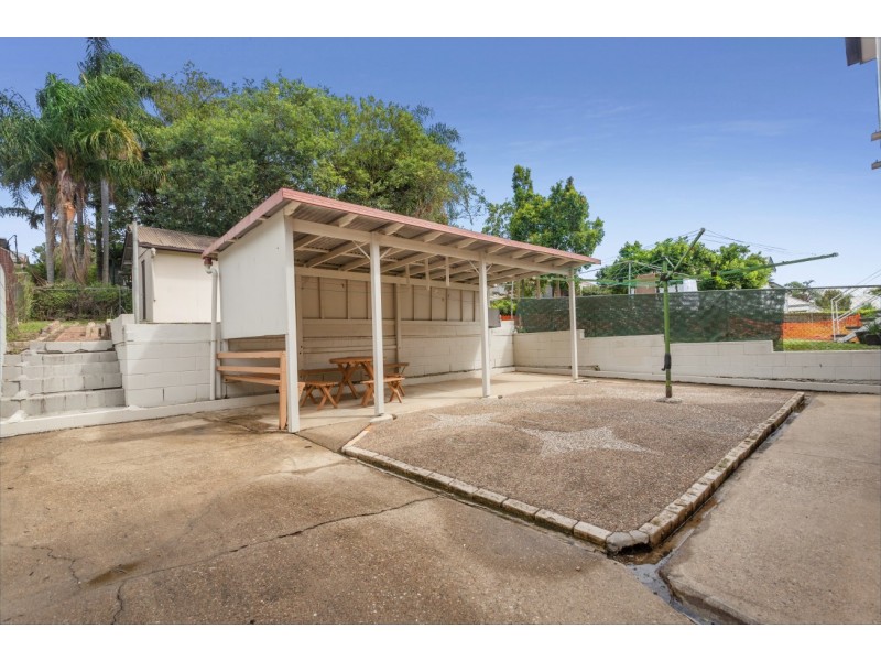 24 Turner Street, Windsor QLD 4030