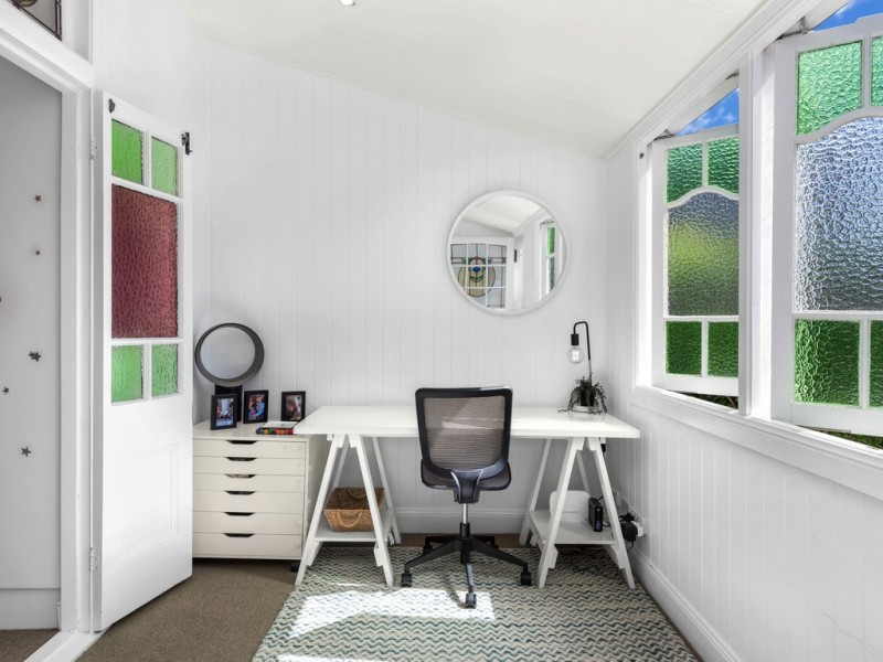 15 Fifth Avenue, Wilston QLD 4051