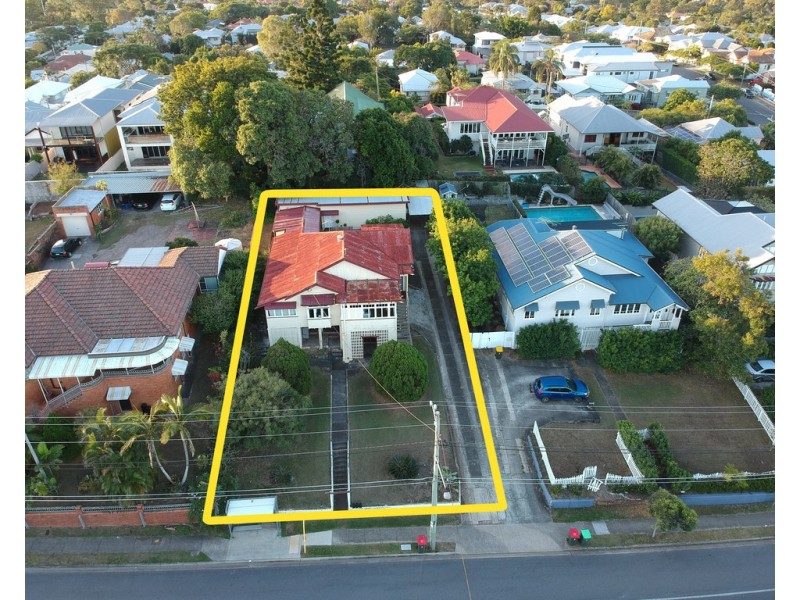 57 Days Road, Grange QLD 4051