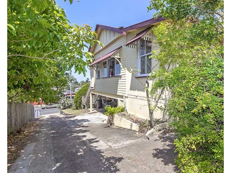 57 Days Road, Grange QLD 4051