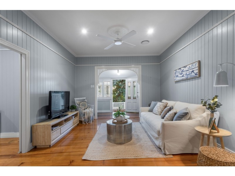 38 Cramond Street, Wilston QLD 4051