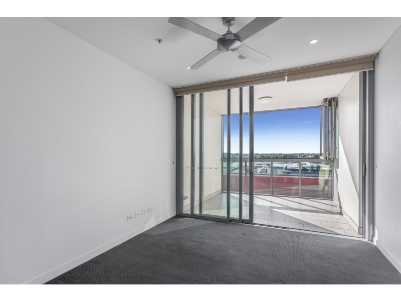 1037/16 Hamilton Place, Bowen Hills QLD 4006