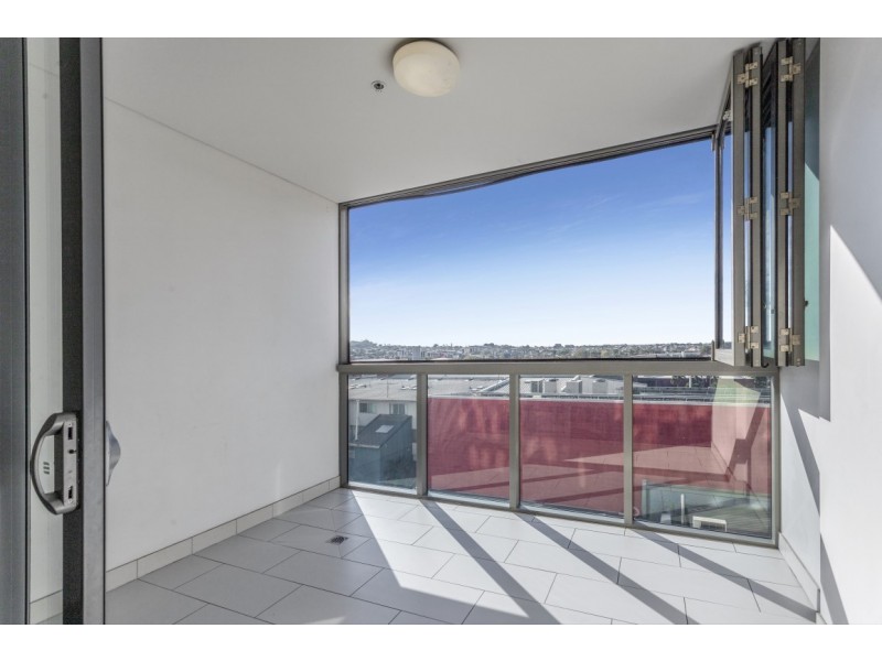 1037/16 Hamilton Place, Bowen Hills QLD 4006