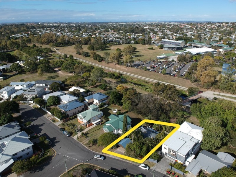 27 Park Terrace, Kedron QLD 4031