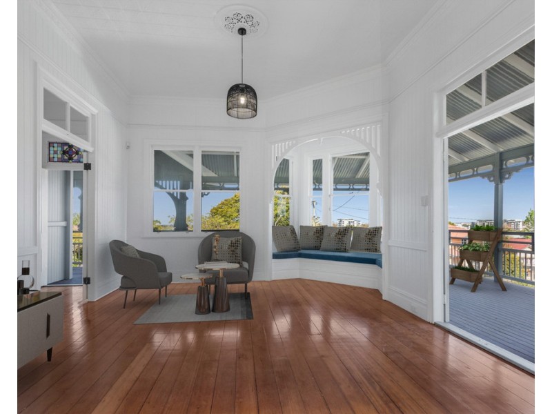 16 Campbell Terrace, Wavell Heights QLD 4012