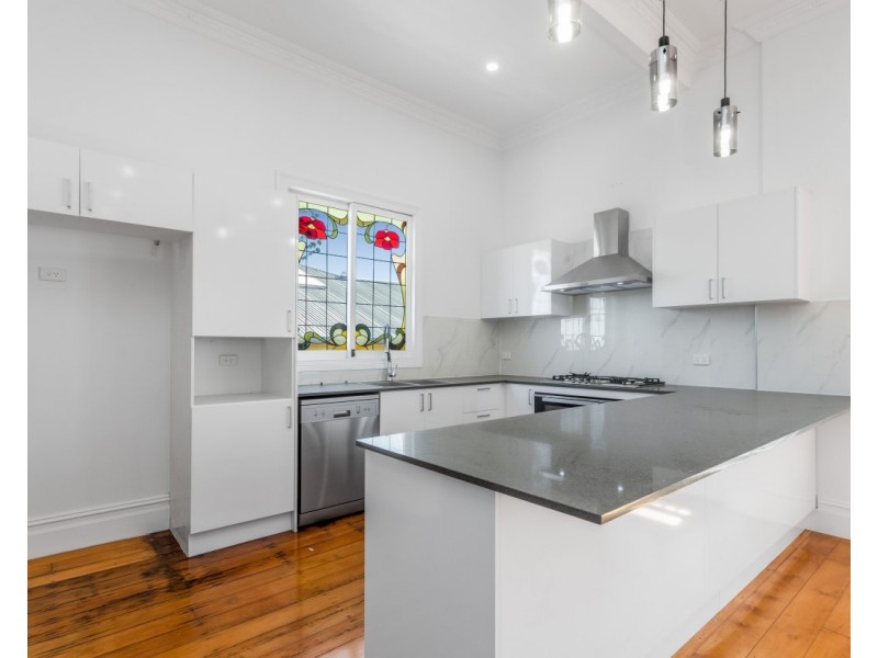 16 Campbell Terrace, Wavell Heights QLD 4012