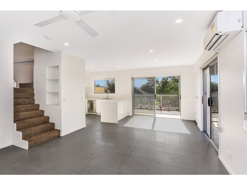 61/11 Rolleston Street, Keperra QLD 4054