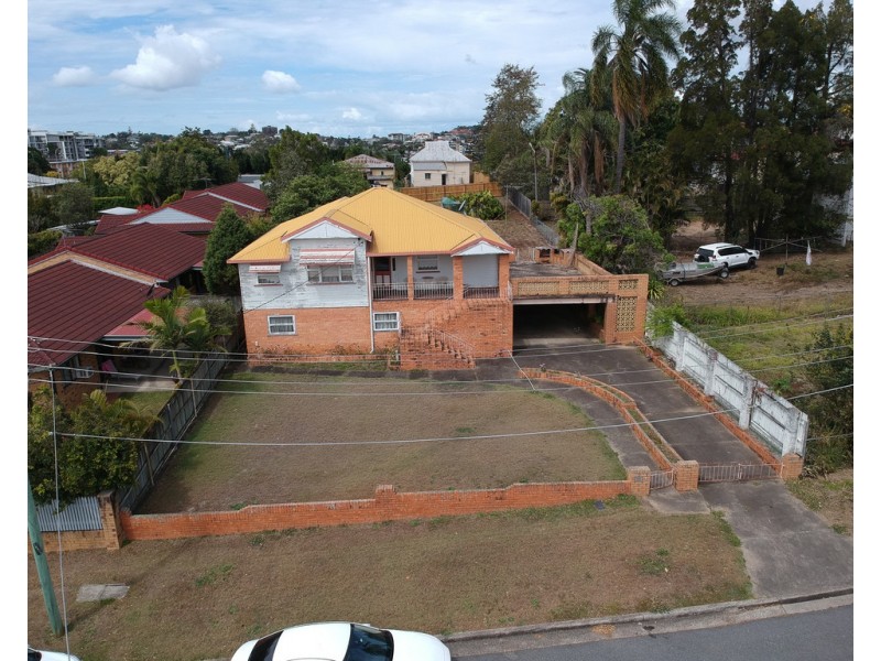 9 Mckenzie Street, Windsor QLD 4030