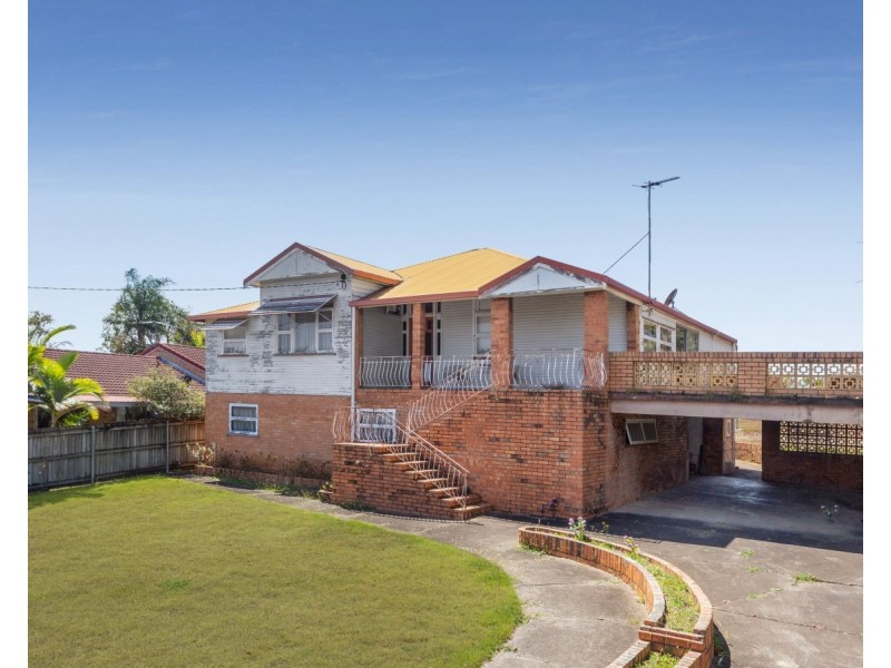 9 Mckenzie Street, Windsor QLD 4030