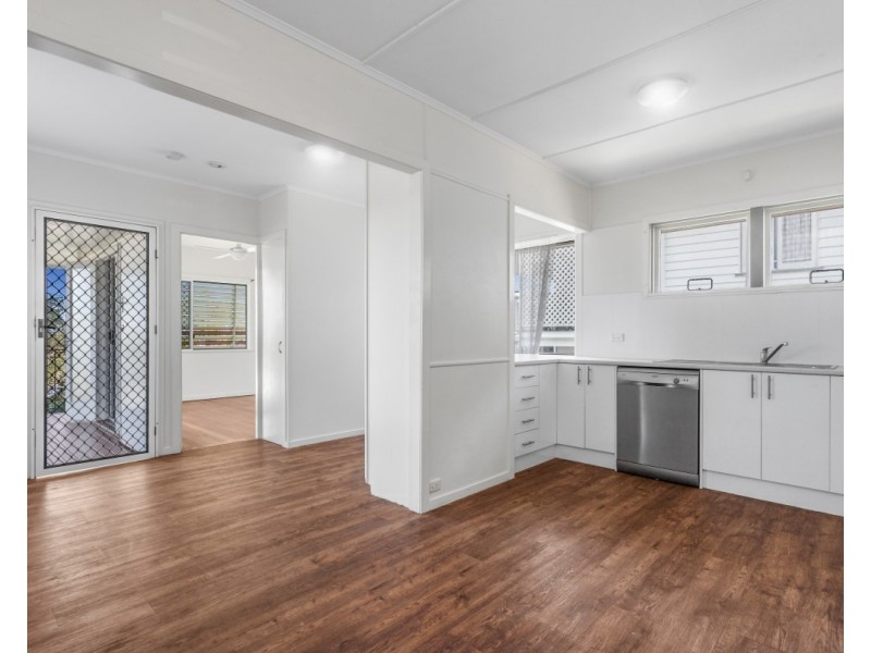 14 McCawley Street, Stafford QLD 4053