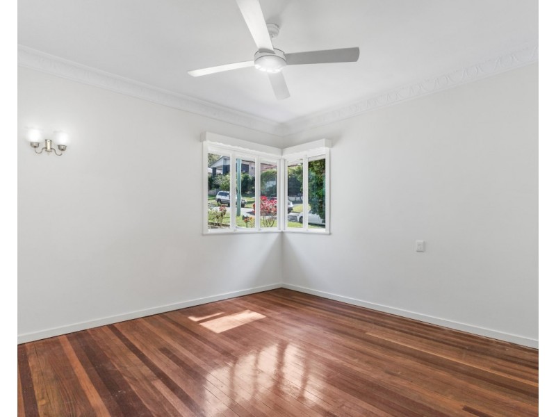 14 McCawley Street, Stafford QLD 4053