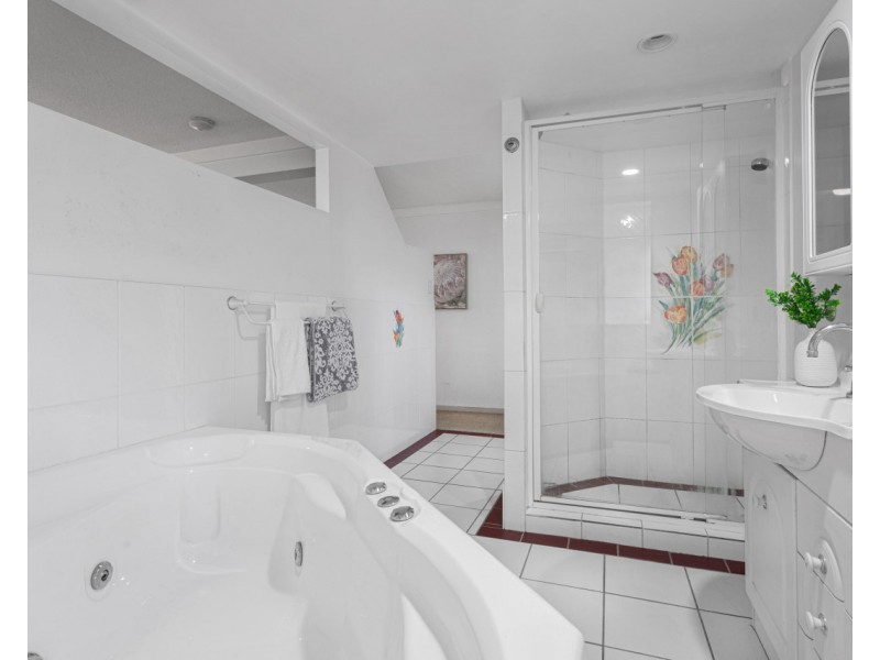 9 Florentine Street, Chermside West QLD 4032