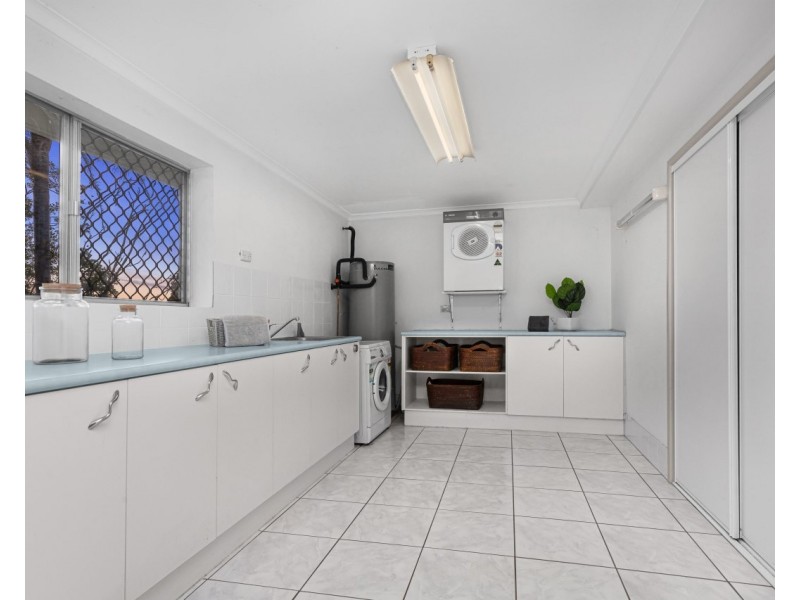 9 Florentine Street, Chermside West QLD 4032