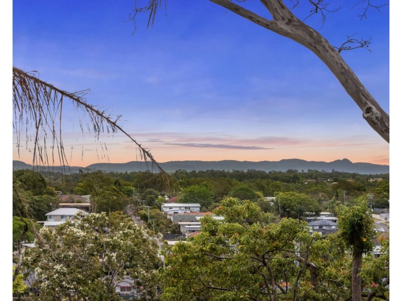 9 Florentine Street, Chermside West QLD 4032