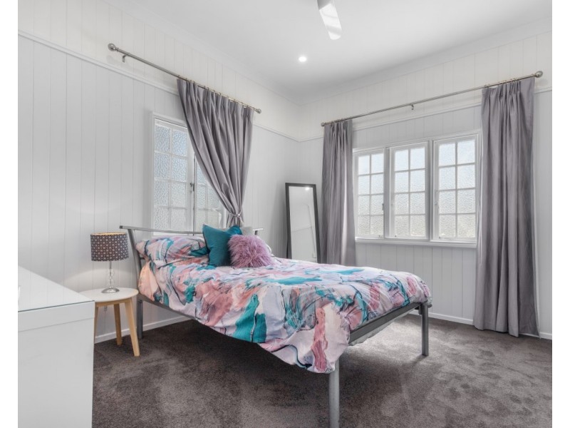 83 Grange Road, Grange QLD 4051