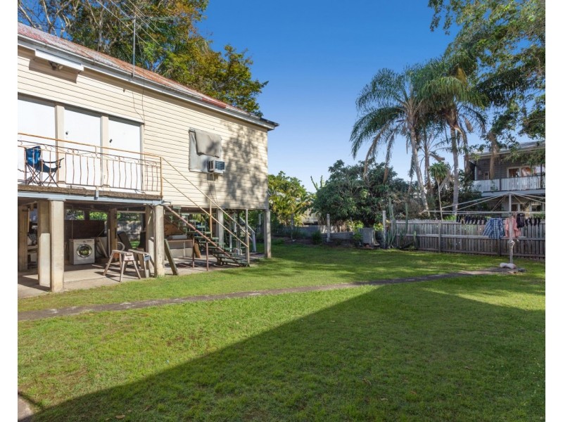 64 Grove Street, Albion QLD 4010