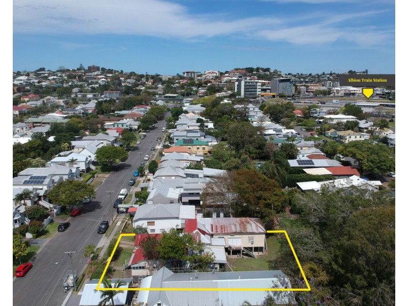 64 Grove Street, Albion QLD 4010