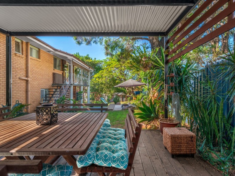 104 Niven Street, Stafford Heights QLD 4053