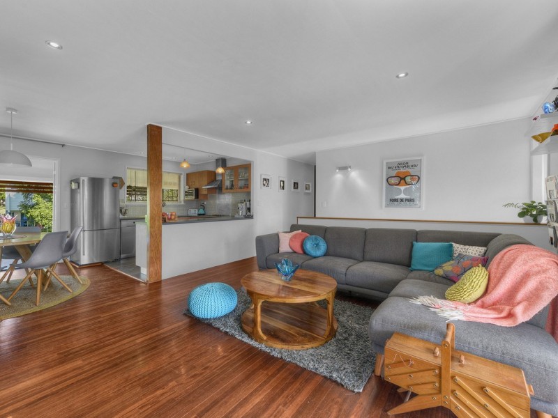 104 Niven Street, Stafford Heights QLD 4053